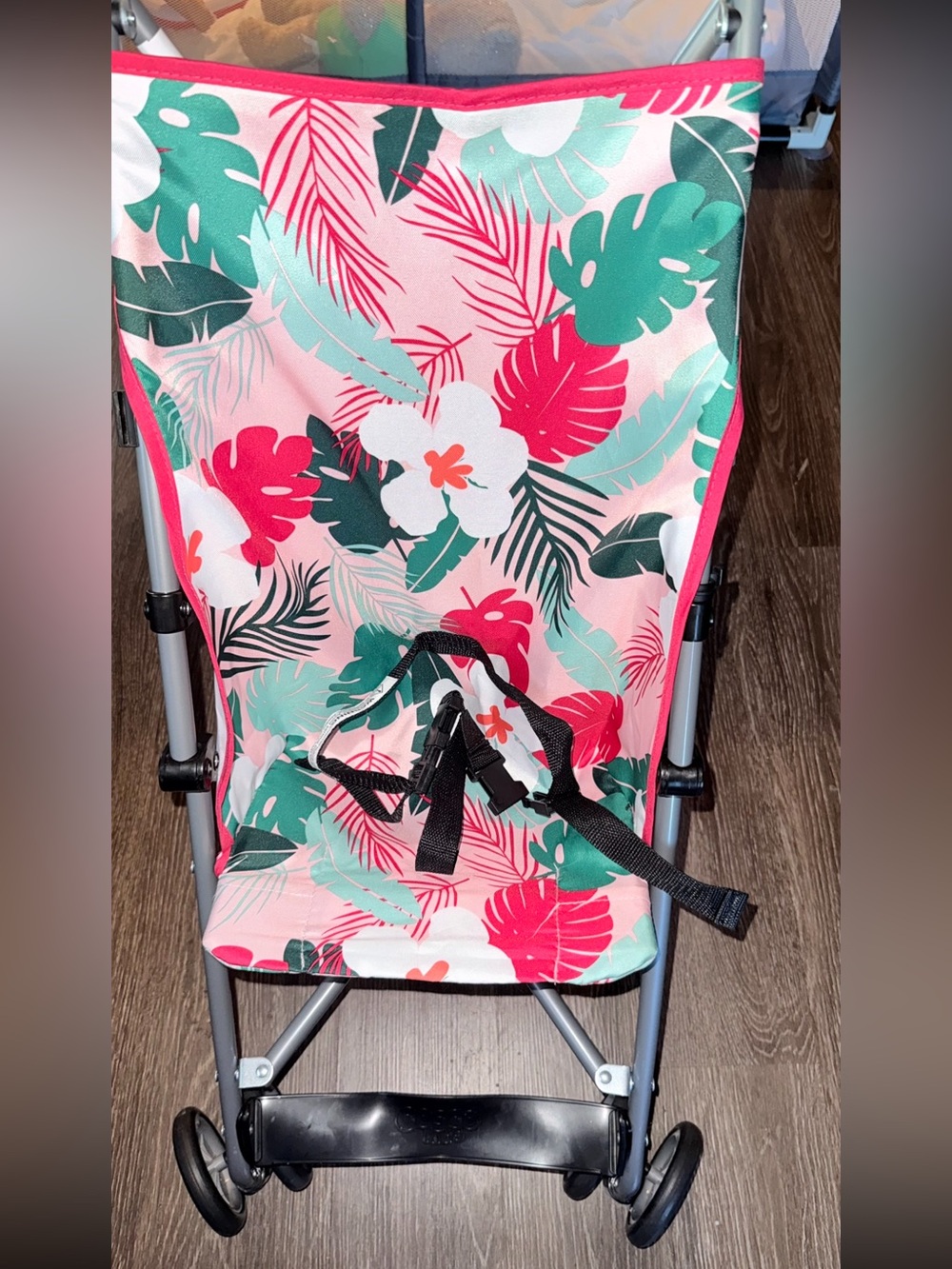 Cosco Tropical Leaf Print Stroller, 2024, Koala, LIKE NEW - Picture 12 of 13